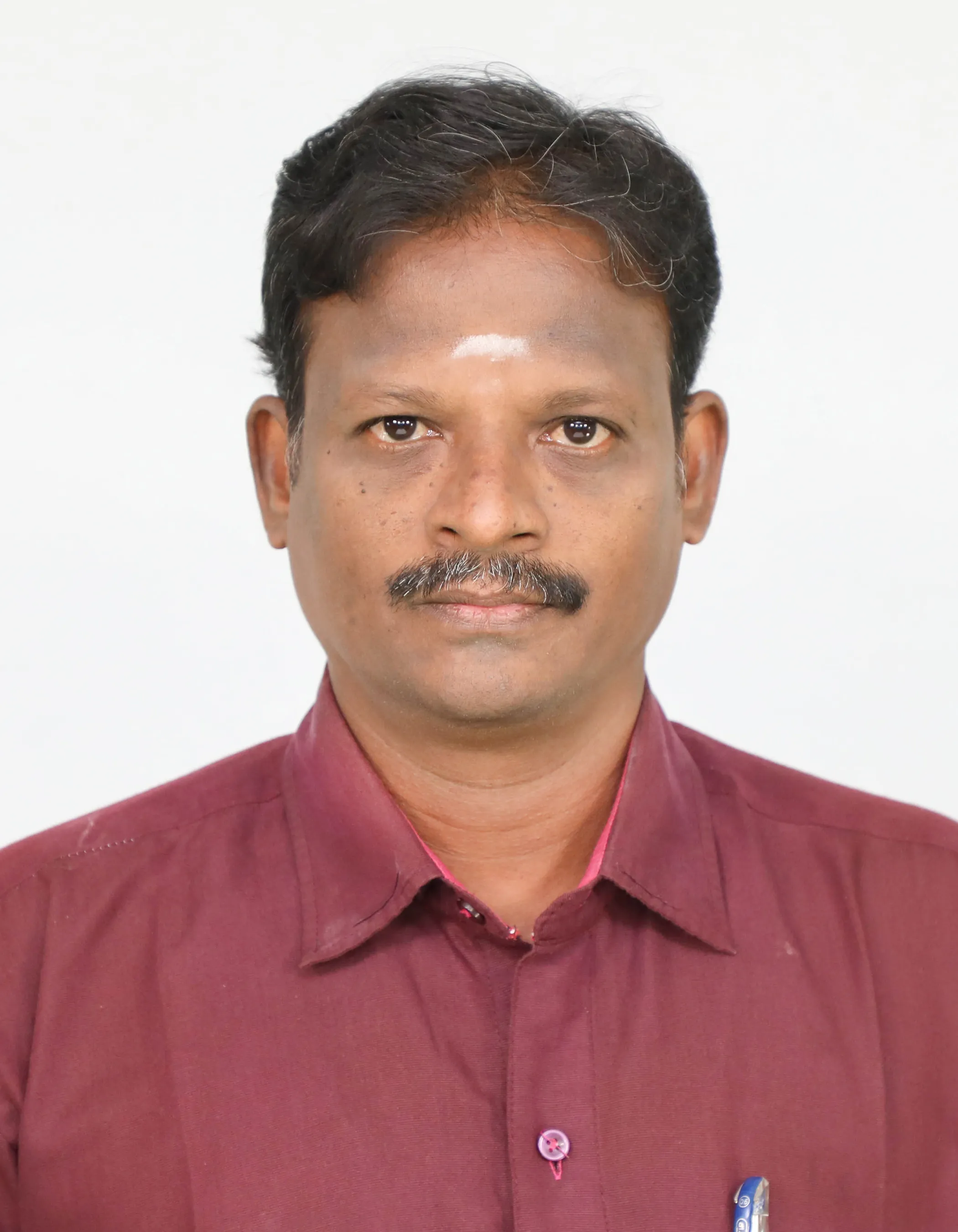 Shri B. Velayutham